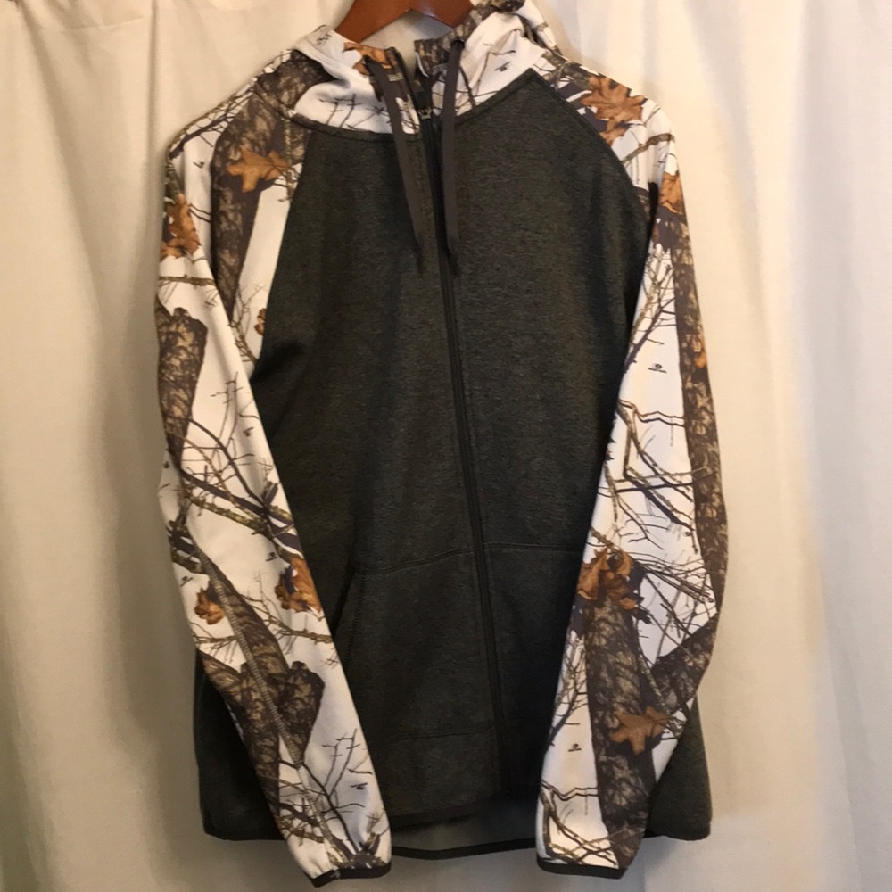 Energy zone white camo fleece hoodie